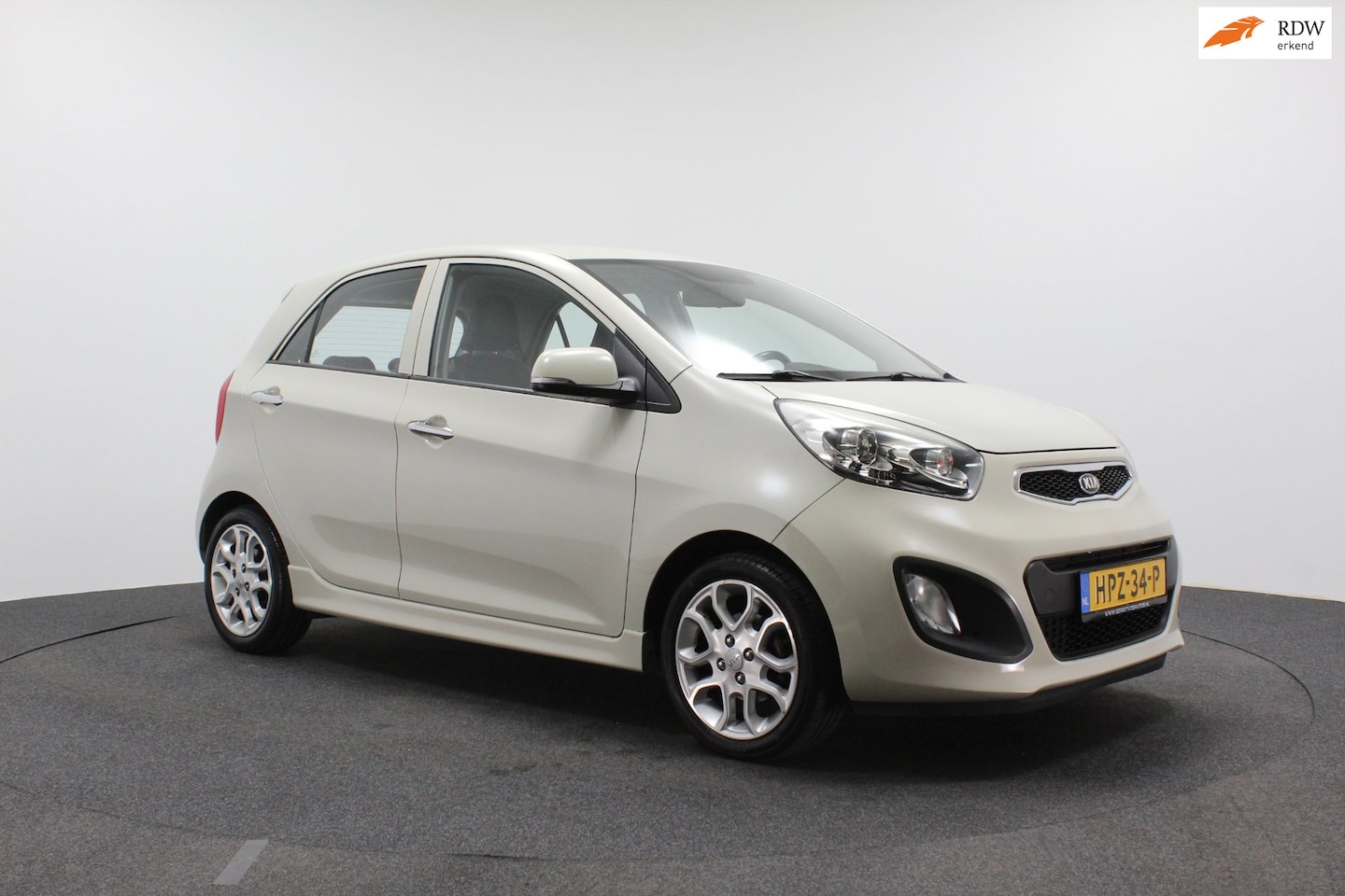 Kia Picanto - 1.0 CVVT Design Edition | Luxe | Climate control | Stoelverwarming | Parkeersensoren - AutoWereld.nl