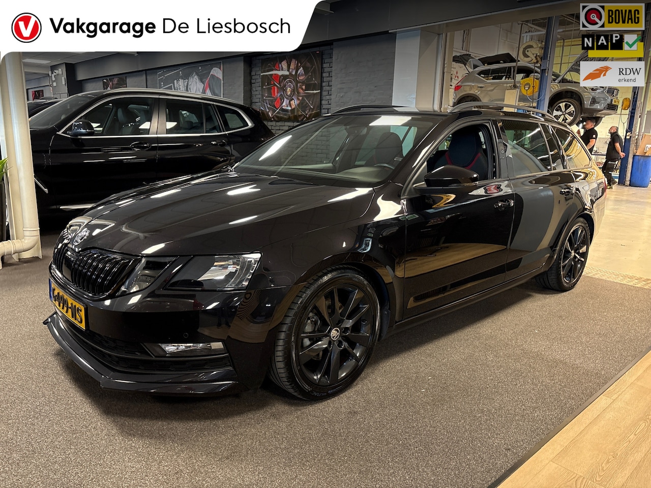 Skoda Octavia Combi - 1.0 TSI Greentech Sport Business/schaal stoel/navi/stoelverw/cruise c. - AutoWereld.nl