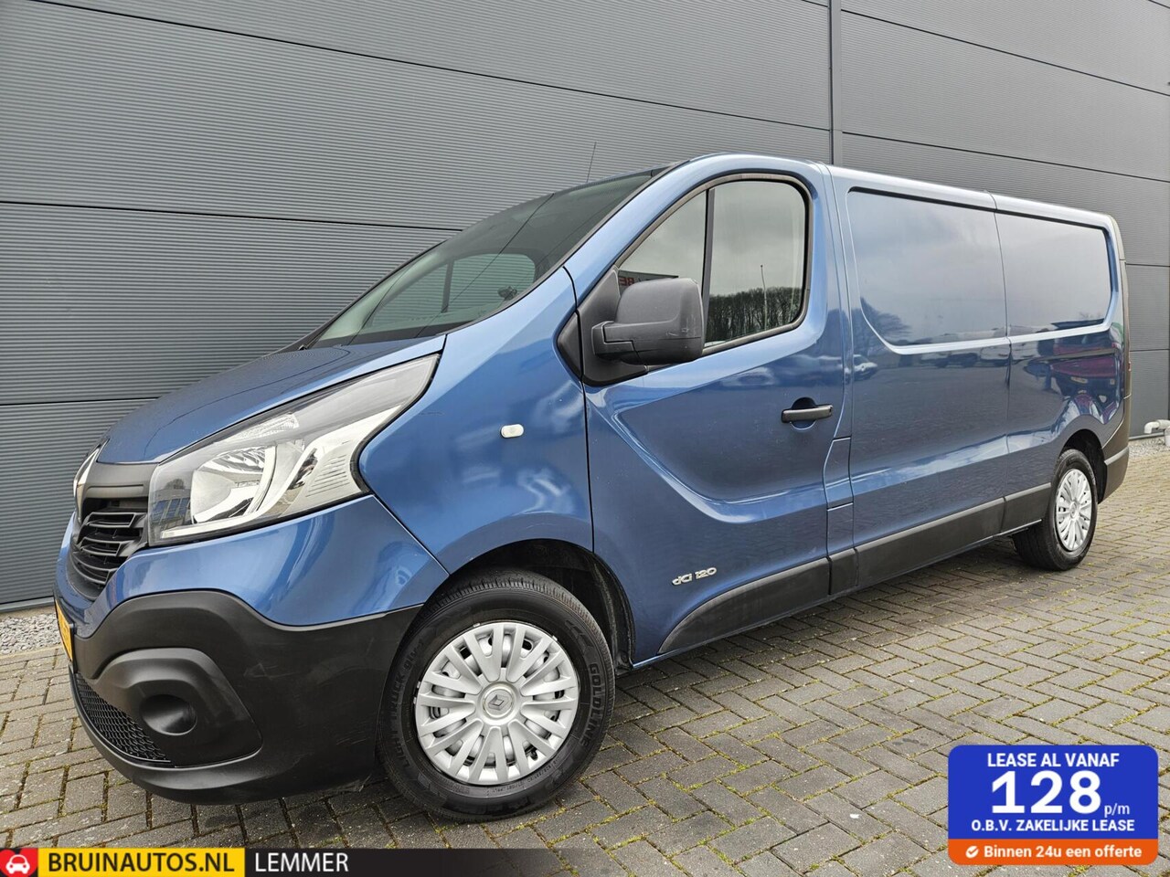Renault Trafic - 1.6 dCi L2H1 Airco Cruise Navi Trekhaak 120pk - AutoWereld.nl