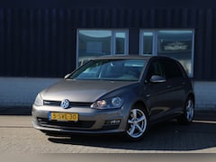 Volkswagen Golf - 1.6 TDI Highline NAP PDC Cruise Navi BT Climate