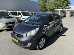 Kia Venga - 1.6 CVVT Plus Pack AUTOMAAT / Climate-Cruisecontrol / Navigatie - Camera