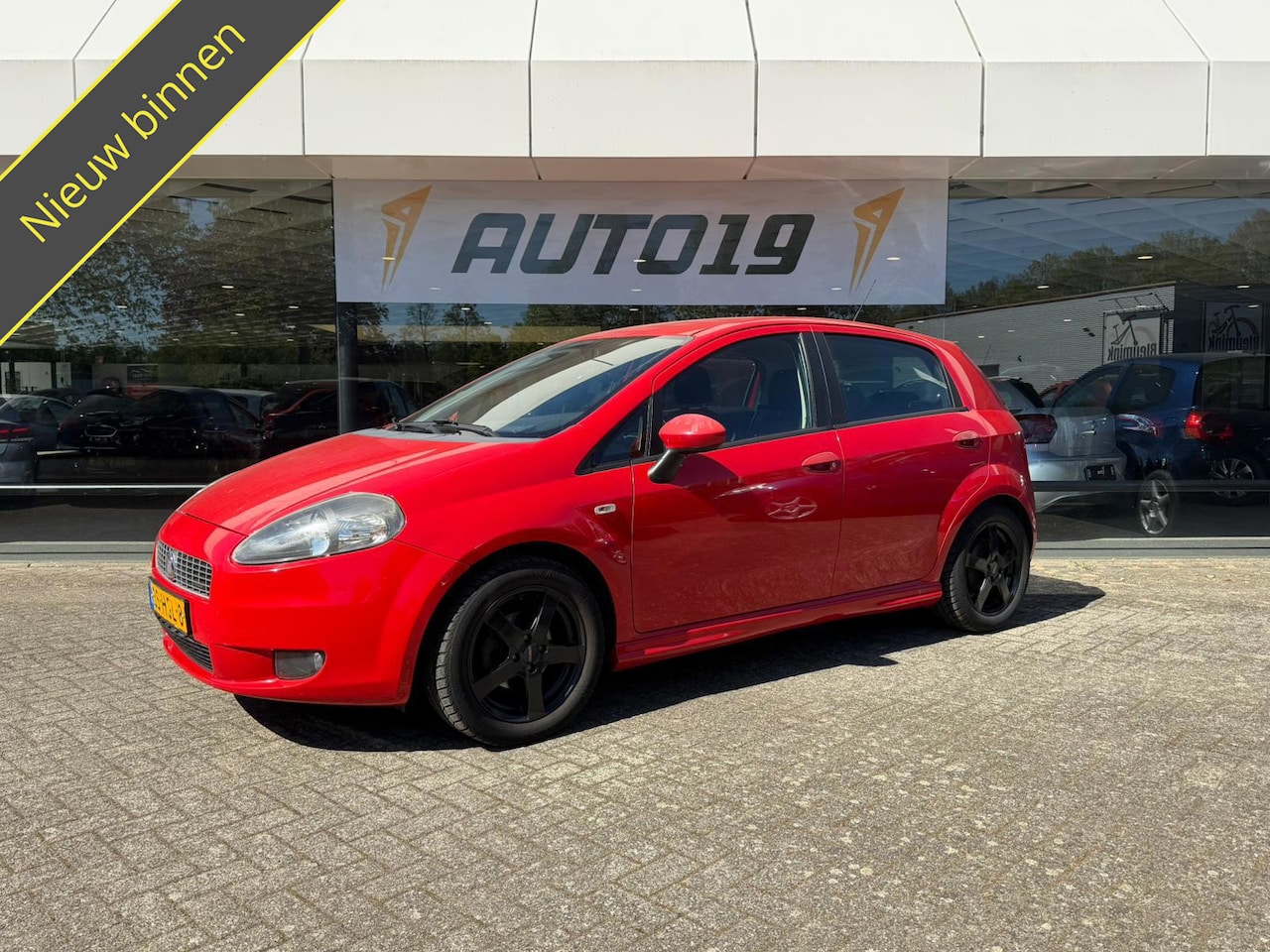 Fiat Grande Punto - 1.4-16V Racing 1.4-16V Racing - AutoWereld.nl