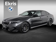 BMW M5 - Sedan | Pano | Trekhaak | M Driver's Pack | Comfort Pack