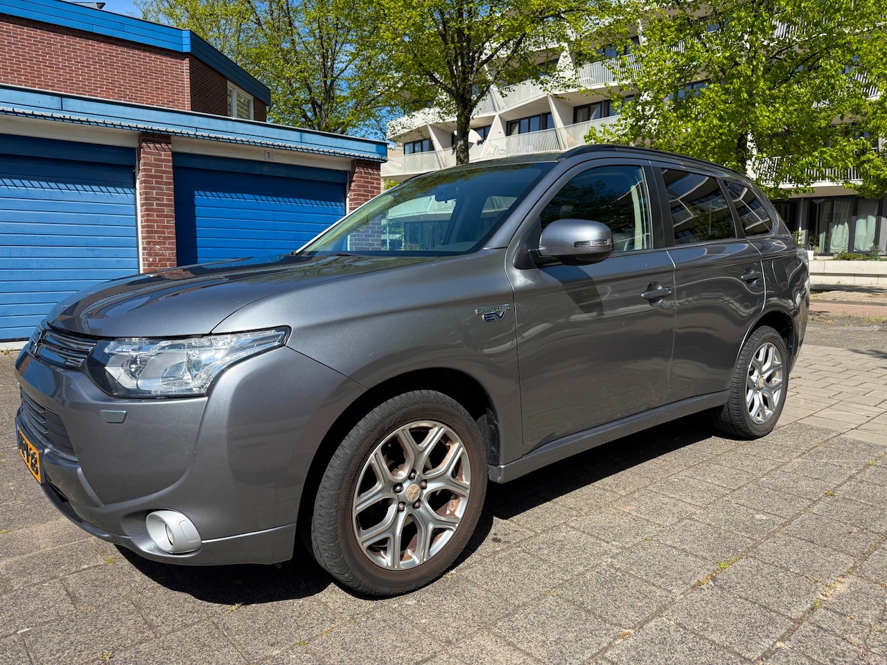 Mitsubishi Outlander - 2.0 PHEV Executive Edition 2.0 PHEV Executive Edition - AutoWereld.nl