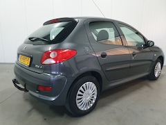 Peugeot 206 - 1.1 Accent AIRCO/EL.PAKKET/TRHAAK