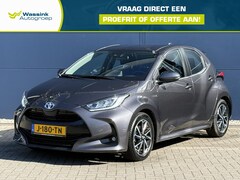 Toyota Yaris - 1.5 Hybrid First Edition | Navigatie | Camera | Afneembare trekhaak | Climate control