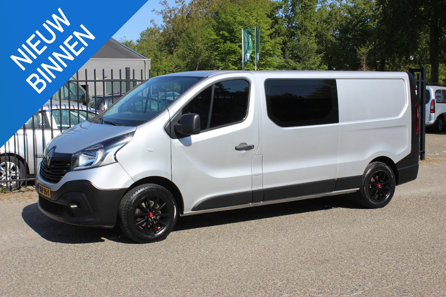 Renault Trafic - 1.6 dCi T29 L2H1 DC Comfort 1.6 dCi T29 L2H1 DC Comfort - AutoWereld.nl