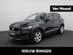 Volvo XC40 - T2 Geartronic Momentum Pro | PANORAMADAK | NAVIGATIE | ACHTERUITRIJCAMERA | STOELVERWARMIN