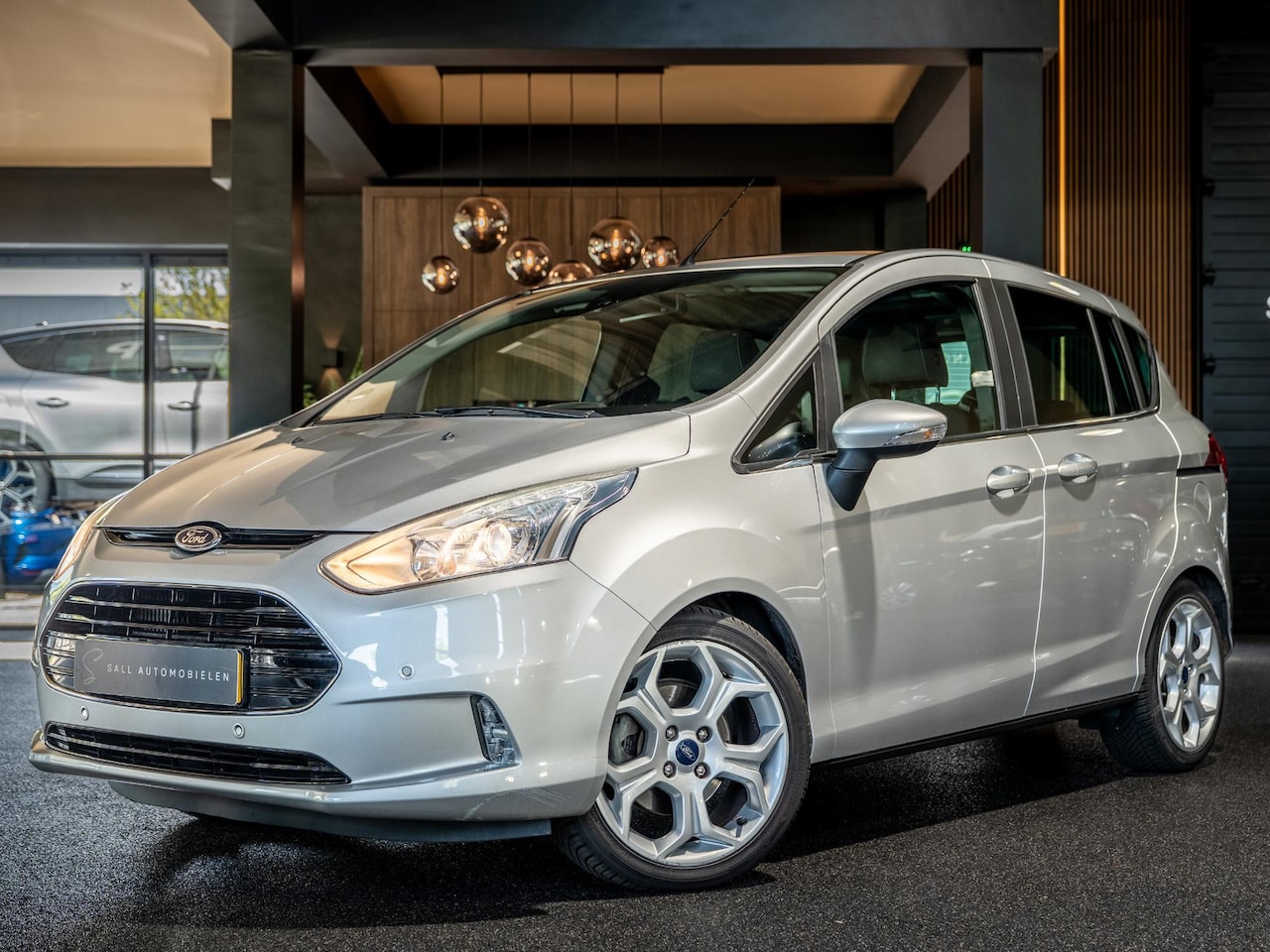 Ford B-Max - 1.0 EcoBoost Titanium Pano|Camera|Voorruitverwarming - AutoWereld.nl