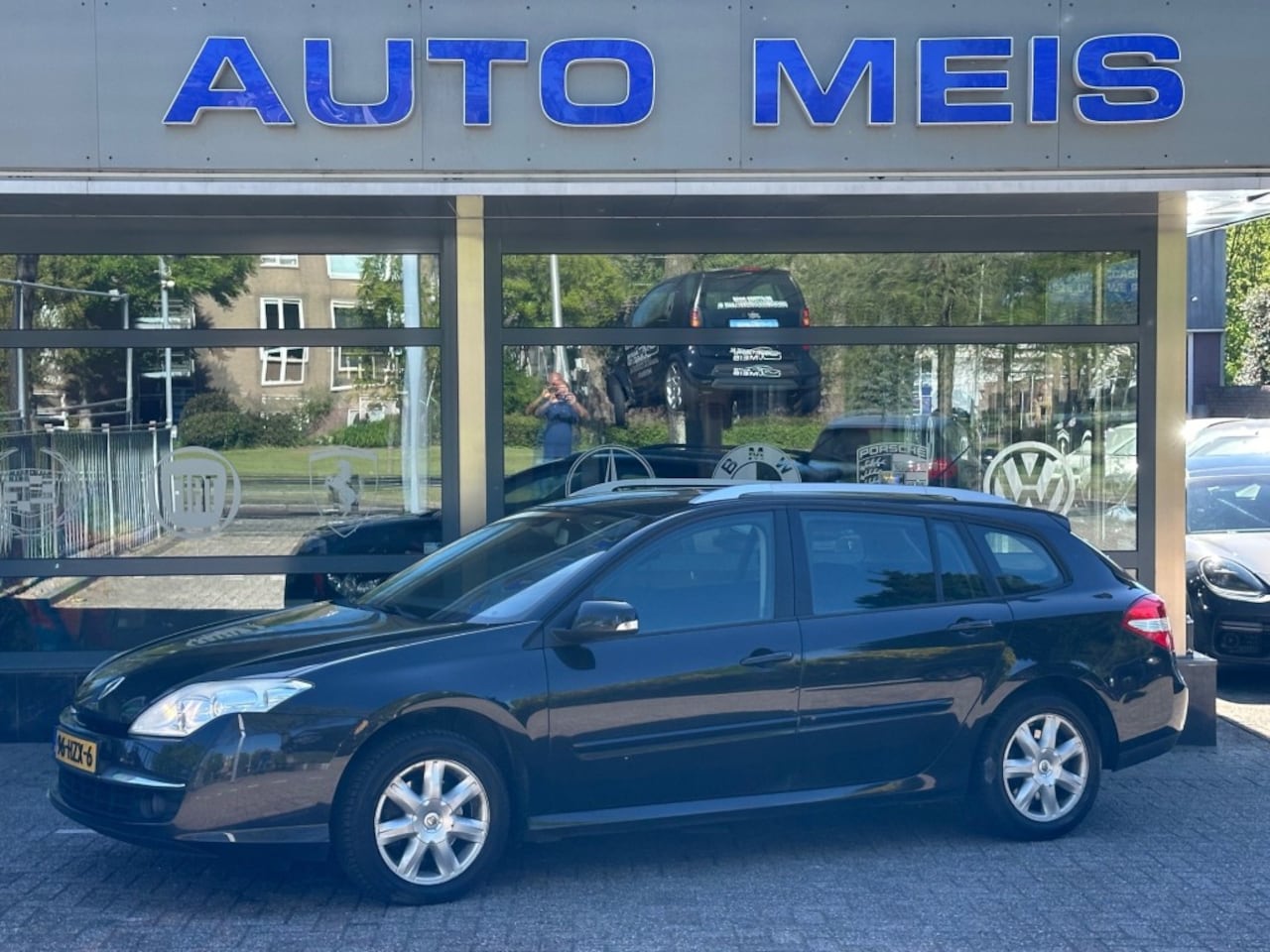 Renault Laguna - 2.0 16V Business Navi Airco Cruis Trekhaak - AutoWereld.nl
