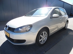 Volkswagen Golf - 1.2 TSI TRENDLINE