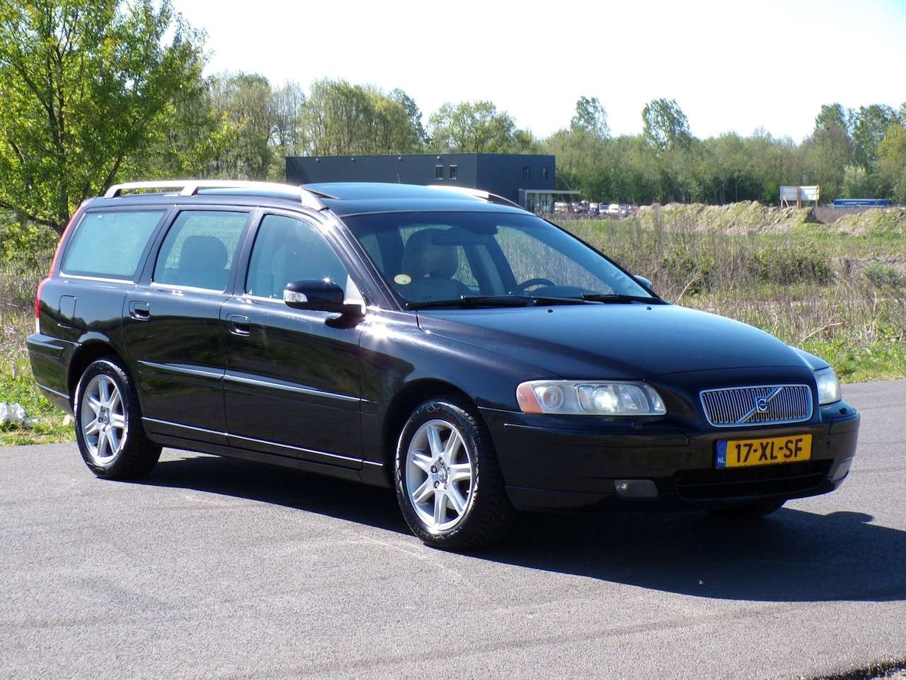 Volvo V70 - 2.4D Edition Sport|Dakje|Xenon|Leder|Trekhaak - AutoWereld.nl