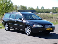Volvo V70 - 2.4D Edition Sport|Dakje|Xenon|Leder|Trekhaak