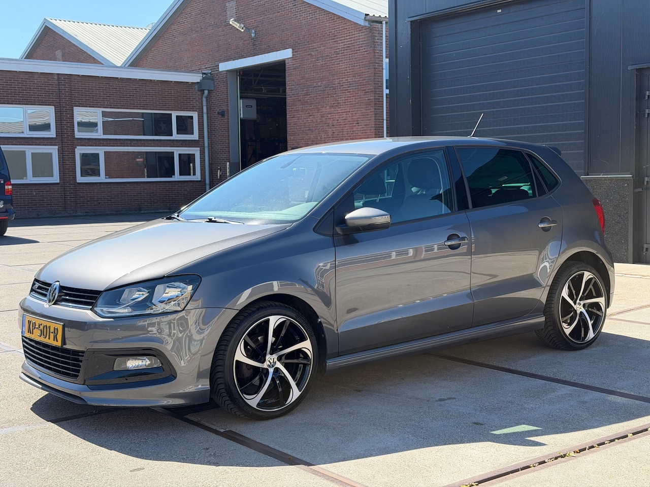 Volkswagen Polo - 1.2 TSI Highline + R-Line Navi Cruise Clima NAP - AutoWereld.nl