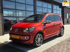 Volkswagen Up! - 1.0 high up BlueMotion | Pano | Navi | Nette auto |