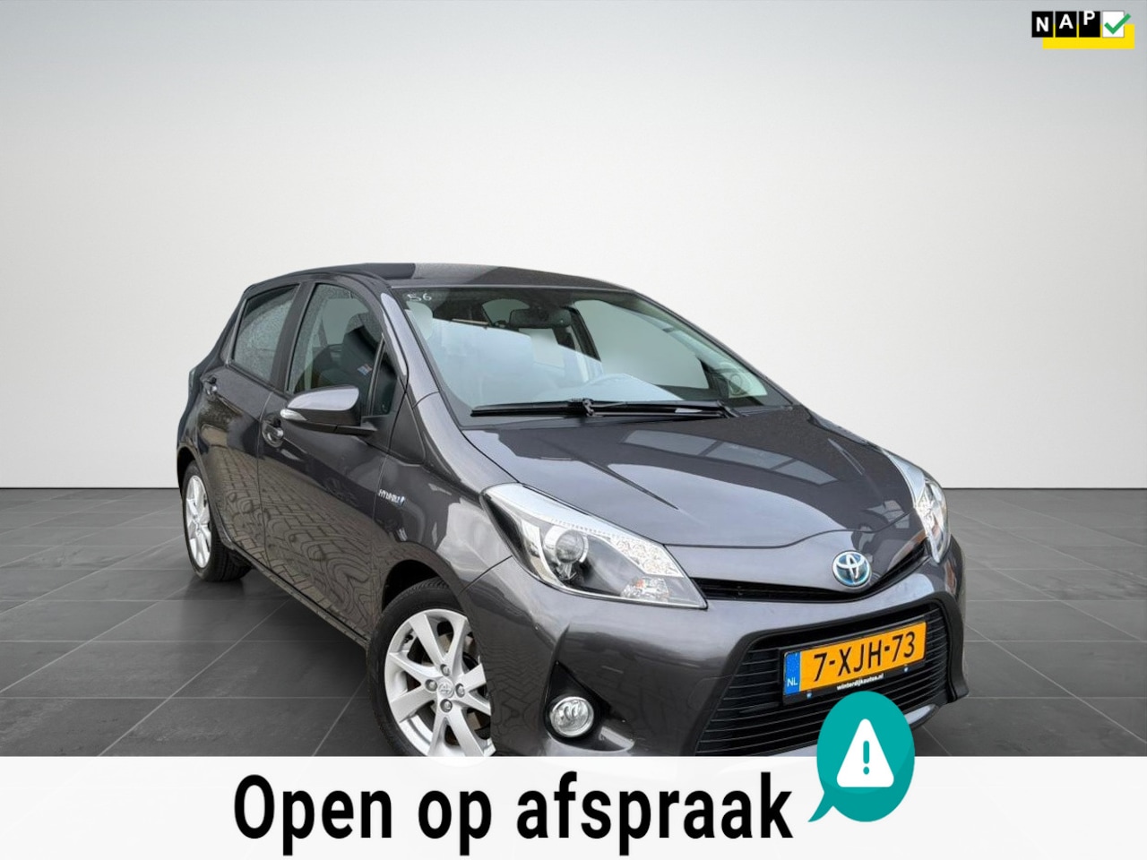 Toyota Yaris - 1.5 Hybrid Dynamic Nieuwstaat|ToyotaOnderhouden - AutoWereld.nl