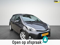 Toyota Yaris - 1.5 Hybrid Dynamic Nieuwstaat|ToyotaOnderhouden