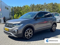 Volkswagen T-Cross - 1.5 TSI Style Business R | Camera | BLIS | Beats audio | Dodehoek Detectie | Trekhaak | Ke