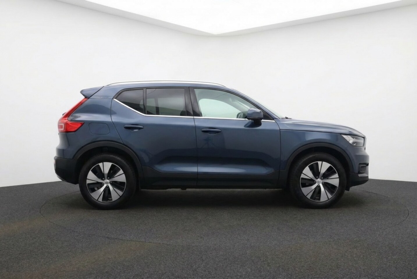 Volvo XC40 - T5 262pk PHEV Inscription Pano l Winterpakket l Camera l - AutoWereld.nl