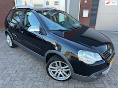 Volkswagen Polo - 1.4-16V Cross / 1e Eig / Airco / Cruise / 17 inch / NAP