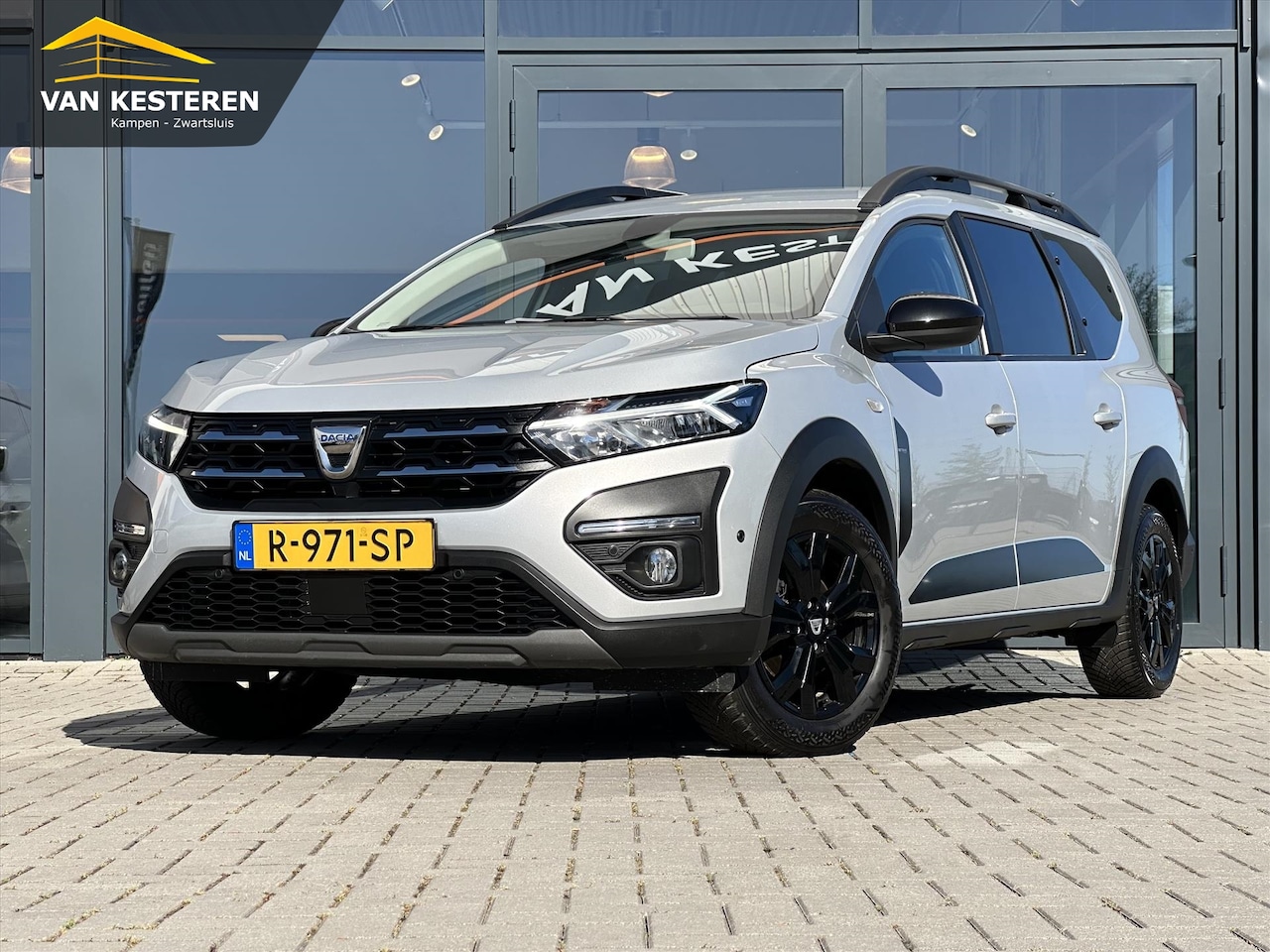 Dacia Jogger - 1.0 TCe 100pk Bi-Fuel Extreme 7 Pers. | Trekh. | Stoelverw. | Nav. | Carplay | Cam | LED | - AutoWereld.nl