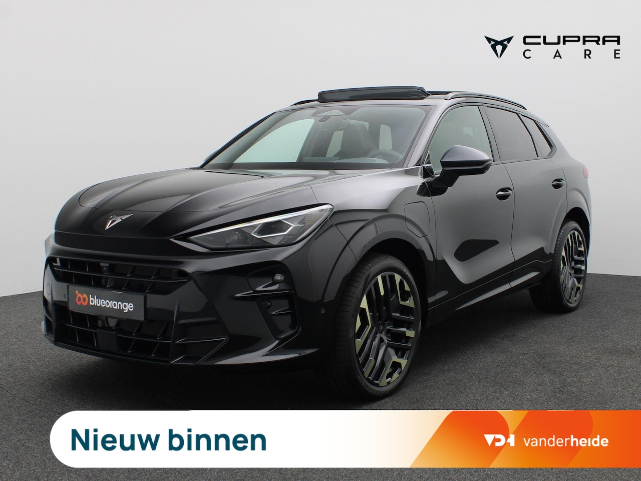 CUPRA Terramar - 1.5 TSI e-Hybrid VZ Tribe Edition 272PK DSG Pano-Schuifdak, Trekhaak, 20" LM Velgen, Keyle - AutoWereld.nl