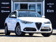 Alfa Romeo Stelvio - 2.2d Super | Pano-dak | Lederen bekleding | Schakelflippers | NL Auto |