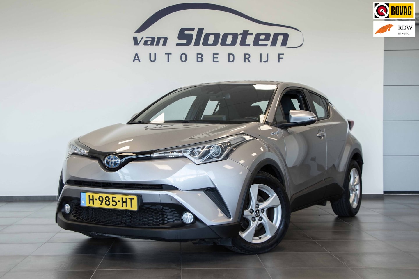 Toyota C-HR - 1.8 Hybrid Energy DAB | Camera | AdaptiveCruiseControl | Keyless - AutoWereld.nl