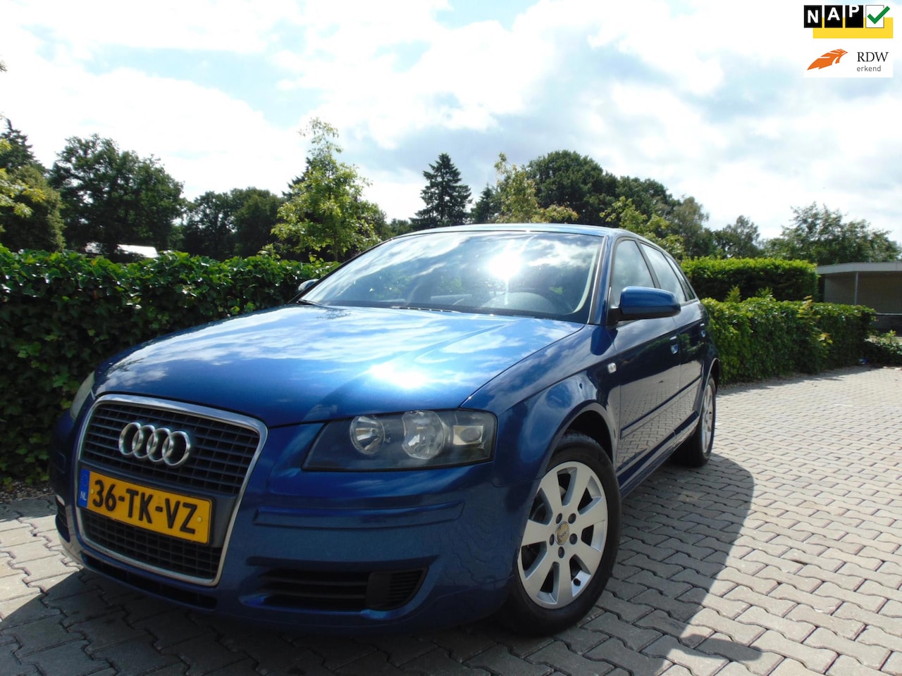 Audi A3 Sportback - 1.6 FSI Ambiente 1.6 FSI Ambiente , 1e Eigenaar , Clima / Navi-Multimedia / Stoelverwarming / Isofix / Lm V - AutoWereld.nl
