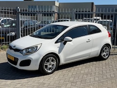 Kia Rio - 1.2 CVVT Comfort Pack 86PK NL AUTO NAP NAVI l Airco l MTF-STUUR l LMV NIEUWE KOPPELING-APK