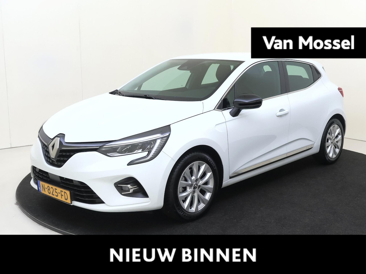 Renault Clio - 1.3 TCe Intens Automaat | Airco automatisch | Navigatie | Camera | Apple Carplay/Android | - AutoWereld.nl