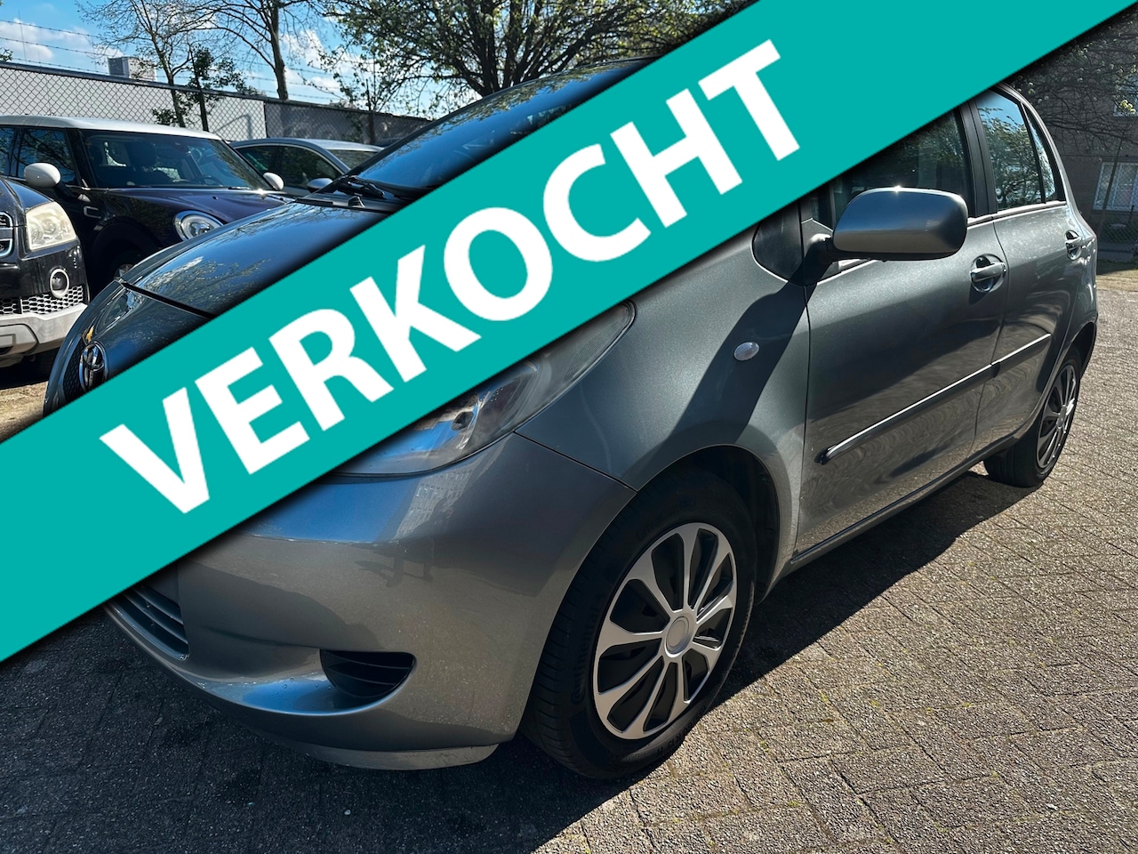 Toyota Yaris - 1.3 VVTi Sol MMT 1.3 VVTi Sol MMT,Automaat,Nap - AutoWereld.nl
