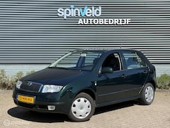 Skoda Fabia - 1.4-16V Comfort - Automaat - Airco