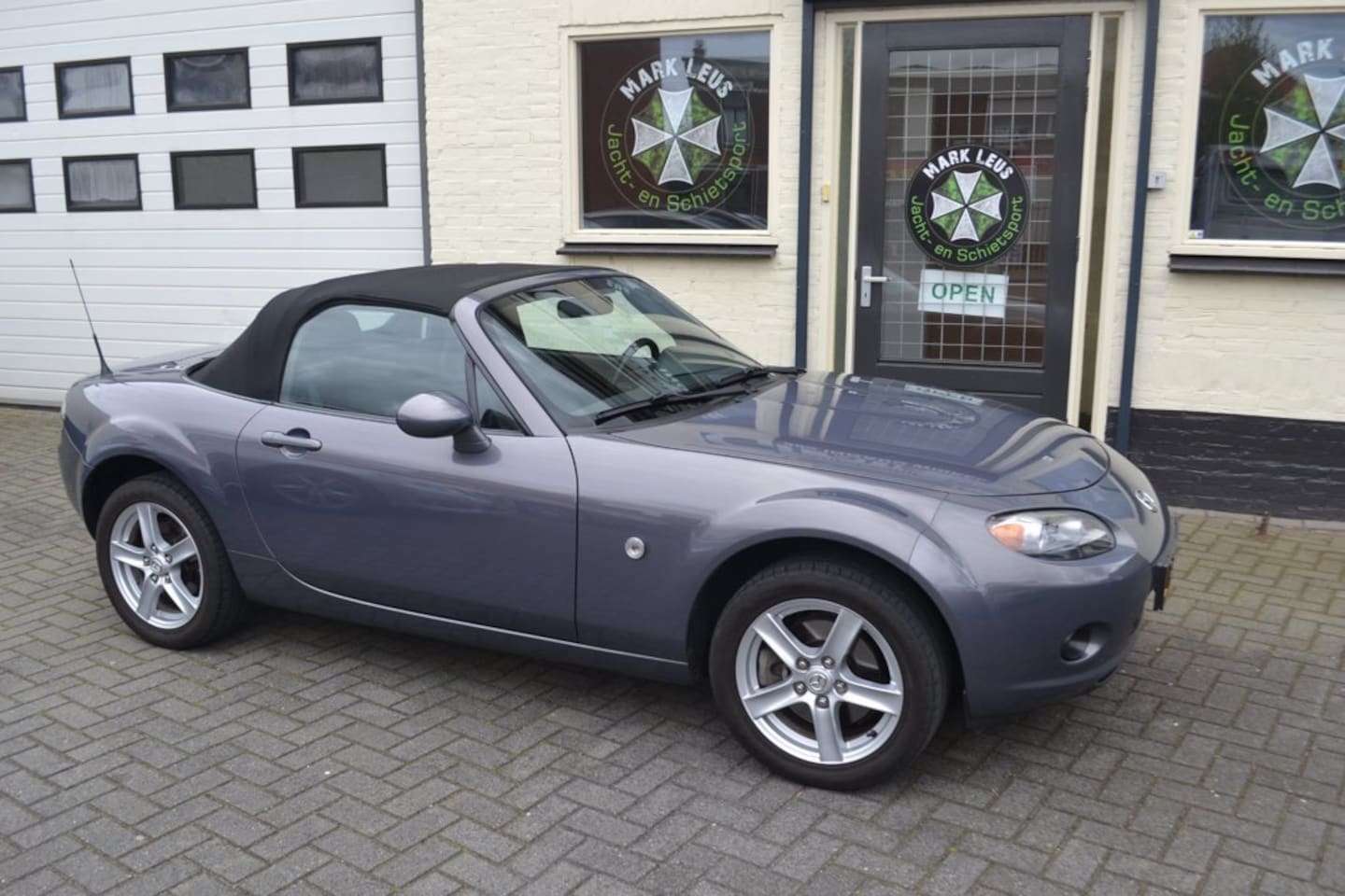 Mazda MX-5 - 1.8 Exclusive Leder/Verw. stoelen/Airco Gereviseerde Motor 2023 - AutoWereld.nl
