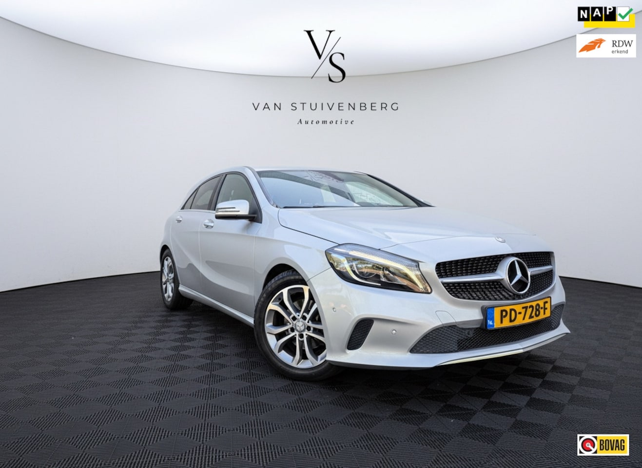 Mercedes-Benz A-klasse - 180 Ambition LED STOELVW KEYLESS PDC NAVI - AutoWereld.nl