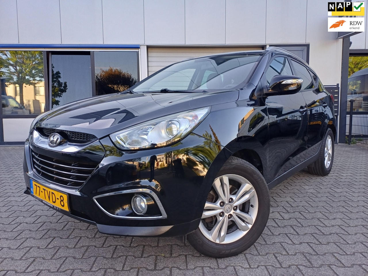 Hyundai ix35 - 1.6i GDI Business Edition NAVI/CAMERA/CLIMA/TREKHAAK - AutoWereld.nl