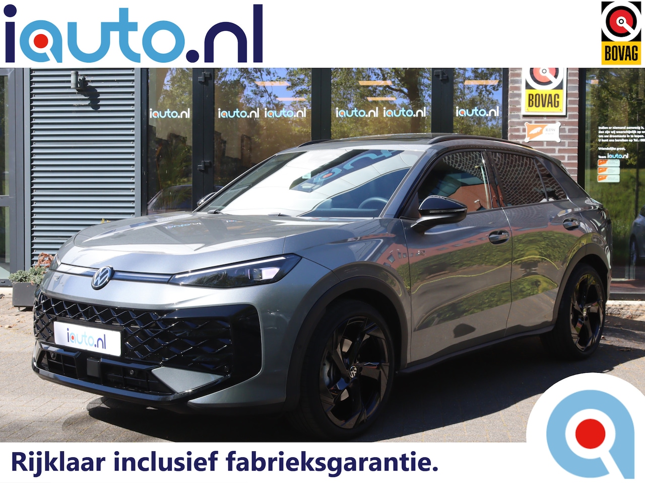 Volkswagen T-Roc - 1.5 eTsi R-Line Black Style Pano/IQ.Light/Keyless/Camera/ACC/Elek. klep/20"/Trekhaak wegkl - AutoWereld.nl