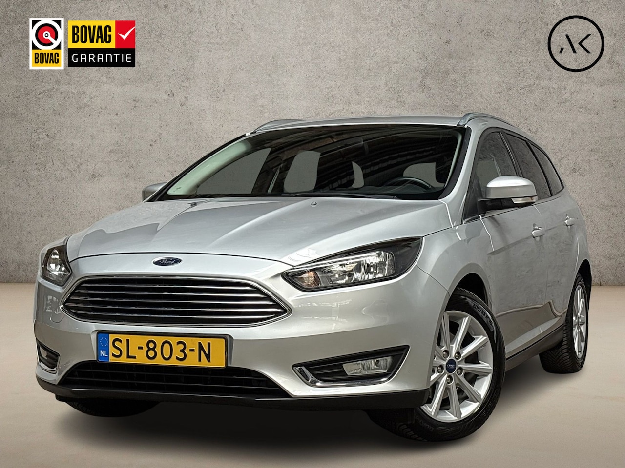Ford Focus Wagon - 1.0 Titanium (APPLE CARPLAY, NAVIGATIE, CLIMATE, SPORTSTOELEN, PARKEERSENSOREN, CRUISE, NI - AutoWereld.nl