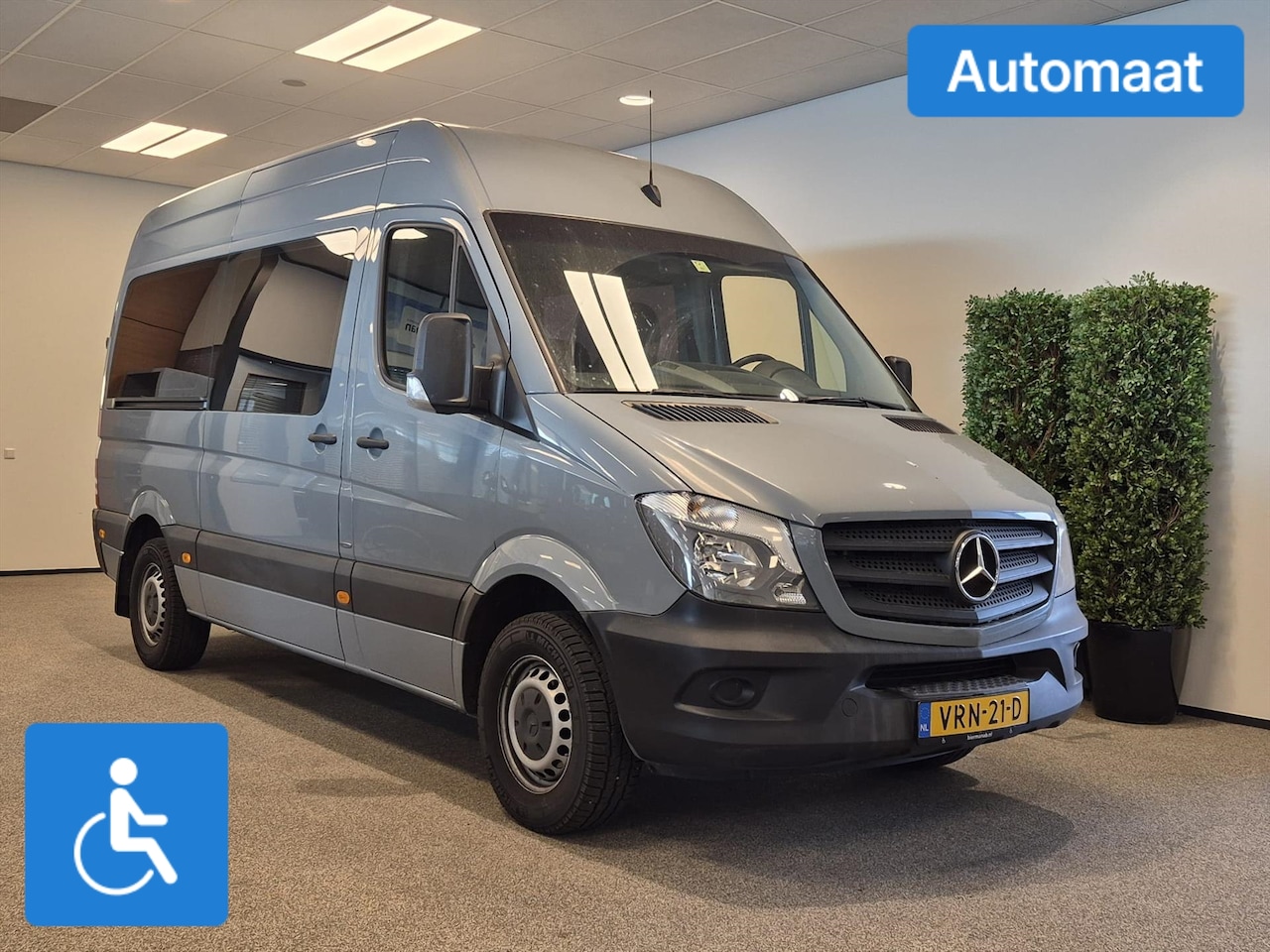 Mercedes-Benz Sprinter - L2H2 Rolstoelbus 4+1 Automaat - AutoWereld.nl