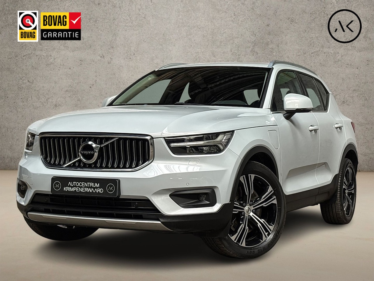 Volvo XC40 - 1.5 T4 Recharge Inscription 211Pk Automaat (APPLE CARPLAY, GROOT NAVI, MEMORY SEATS, STOEL - AutoWereld.nl