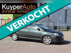 Toyota Avensis Wagon - 2.0 VVTi Executive Business LEDER TREKHAAK MULTIMEDIA VOORBER NAVI