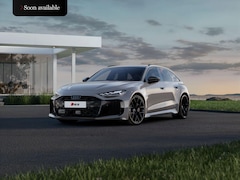 Audi RS5 - Avant e-hybrid quattro 639PK | Sportpakket | RS keramisch brons | HUD | Panoramadak | Plat