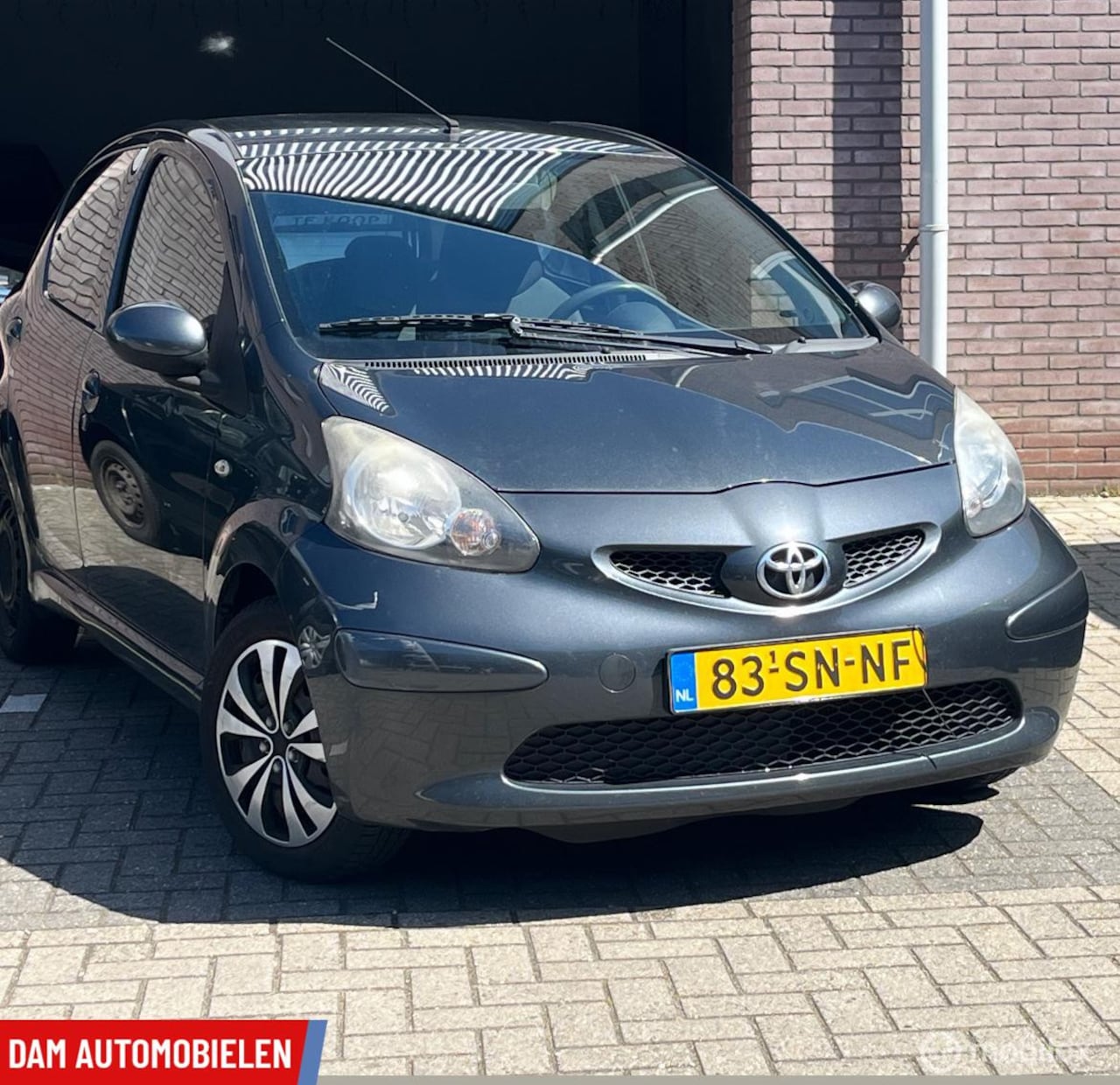 Toyota Aygo - 1.0-12V Automaat met een nieuwe APK! - AutoWereld.nl