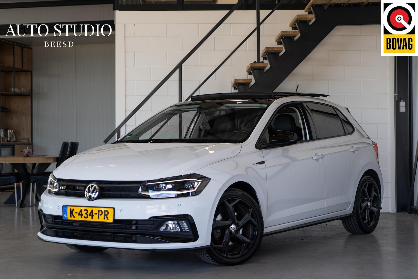 Volkswagen Polo - 1.6 TDI Highline | R-line | PANO | Beats | Carplay - AutoWereld.nl