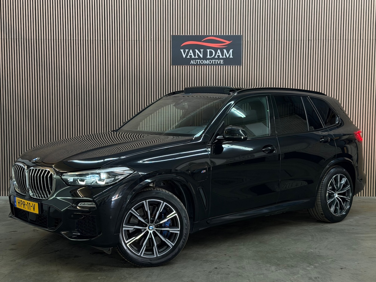 BMW X5 - XDrive45e Executive M-Sport 2020 LEDER MEMORY TREKHAAK - AutoWereld.nl