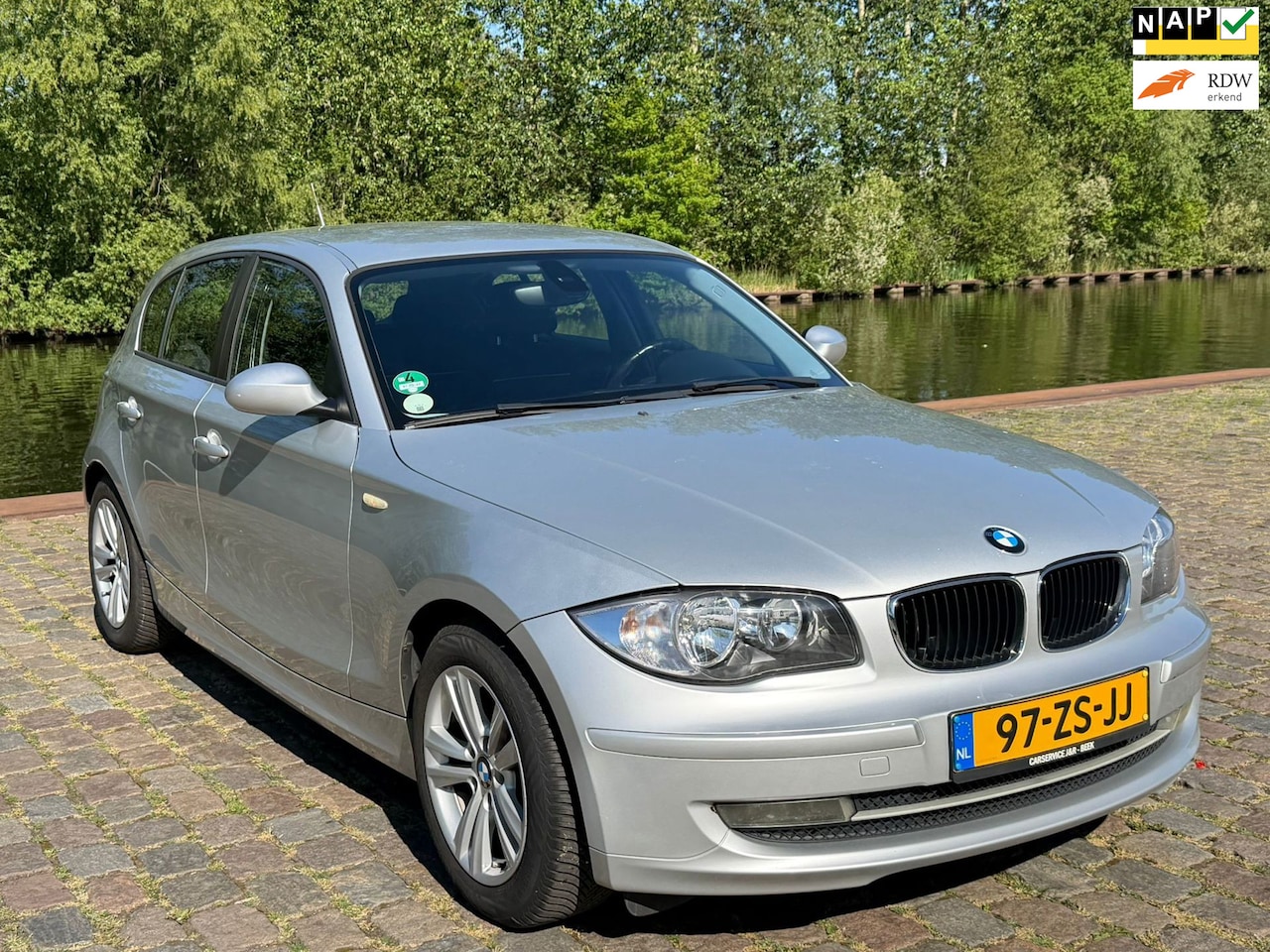 BMW 1-serie - 116i Business Line 2e eigenaar dealer onderhouden zeer netjes airco - AutoWereld.nl
