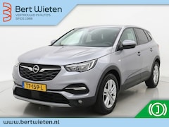 Opel Grandland X - 1.2 Turbo Innovation | Trekhaak | Stoelverwarming