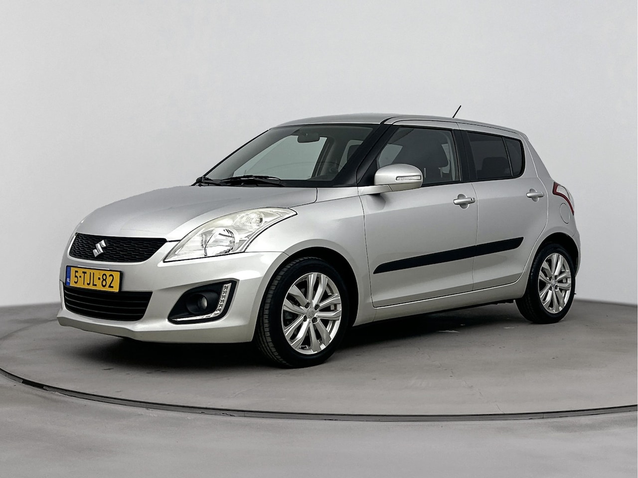 Suzuki Swift - 1.2 Exclusive EASSS 1.2 Exclusive EASSS - AutoWereld.nl