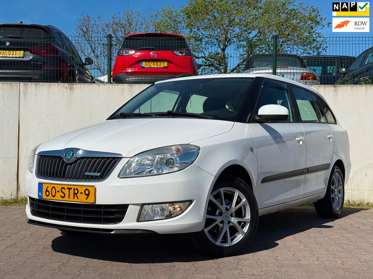 Skoda Fabia Combi - 1.2 TDI Greenline/NAVI/AIRCO/TREKHAAK/CRUISE/ - AutoWereld.nl