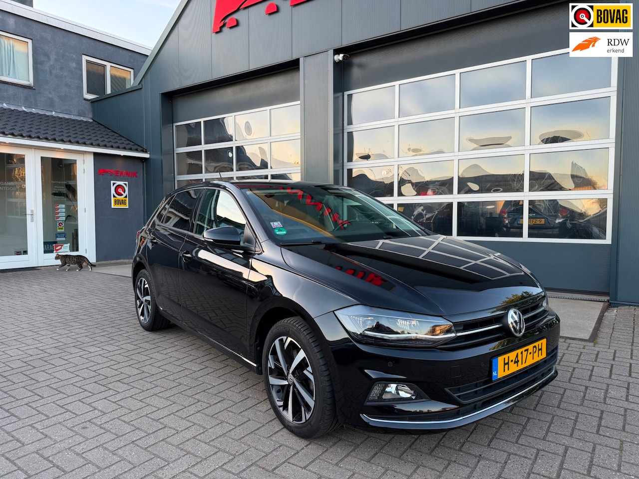 Volkswagen Polo - 1.0 TSI Highline / ACC / Virtual / Navi / Clima / Stoelverw. - AutoWereld.nl